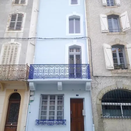 Joli Duplex Avec Balcon Et Vue Sur Place Du Centre Historique ! Apartment